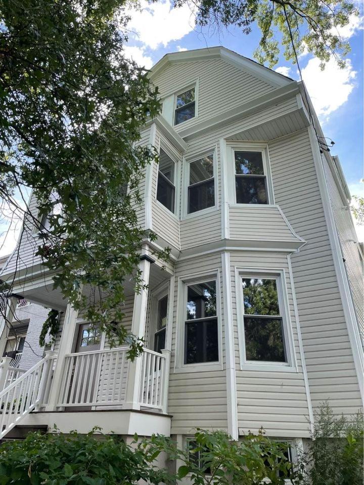 A Great Day In - Elite 3 Bedroom Sunny Retreat